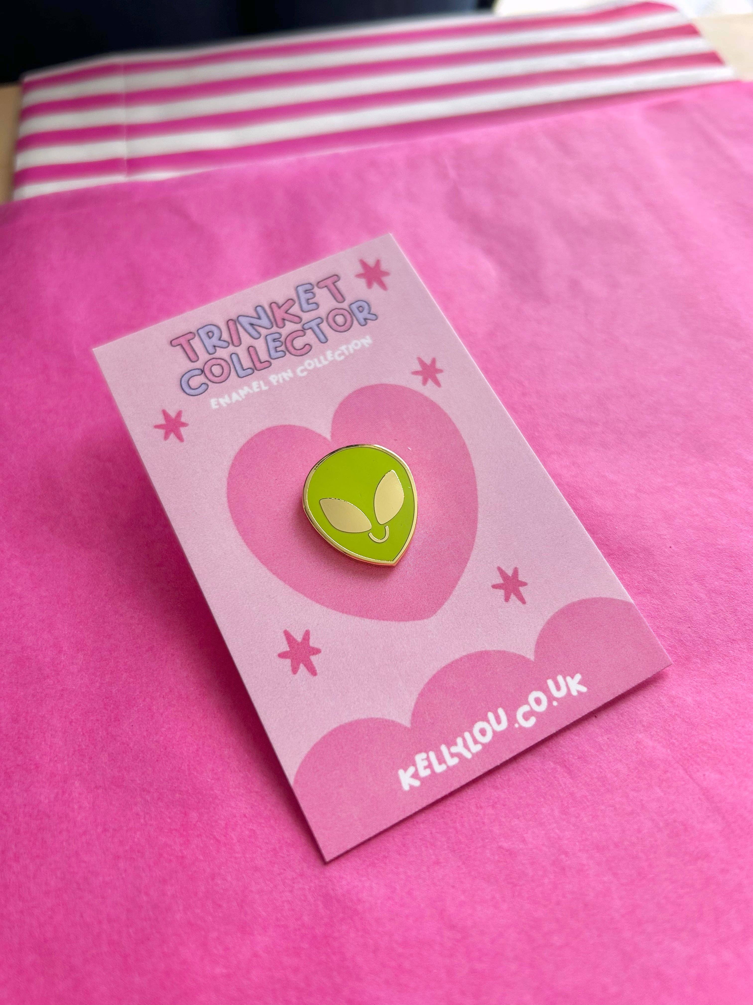 Alien Head - Mini Enamel Pin - Image 2